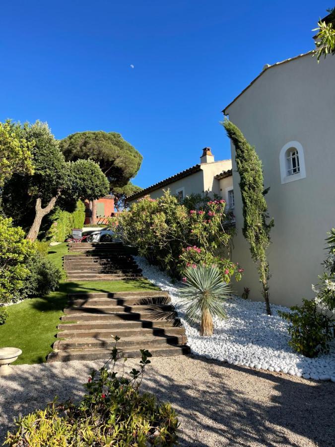 Villa Avec Piscine Sur Le Golf Sainte-Maxime Exterior photo